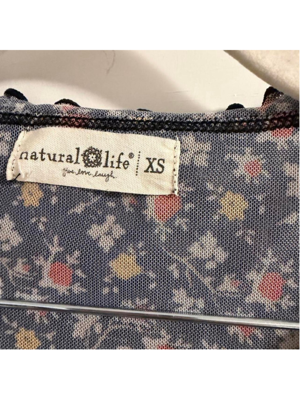 Natural Life floral mesh top, size XS - Picture 5 of 5